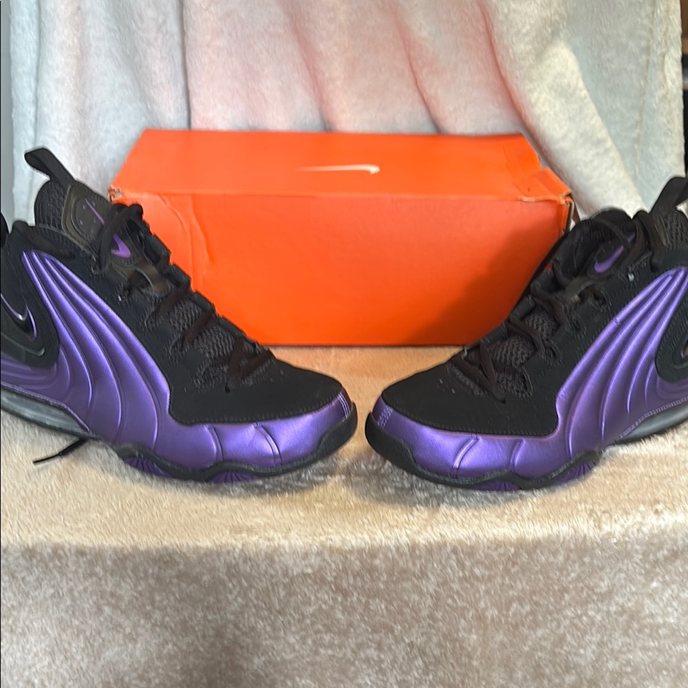 Nike Kids Sneakers Black and Purple